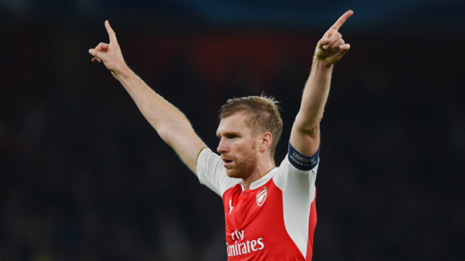 Pemain belakang Arsenal, Per Mertesacker.