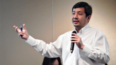 General Manager Asian Agri Freddy Widjaya.