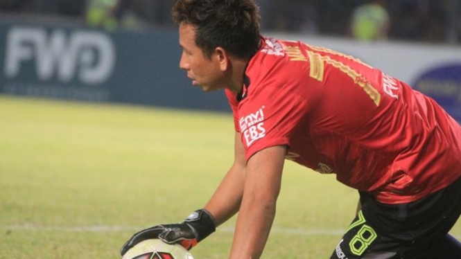 Kiper Persib Bandung, I Made Wirawan.