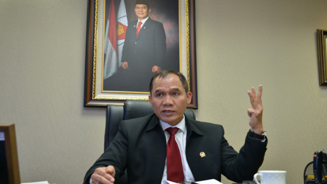 Anggota DPR RI Bambang Haryo Soekartono 