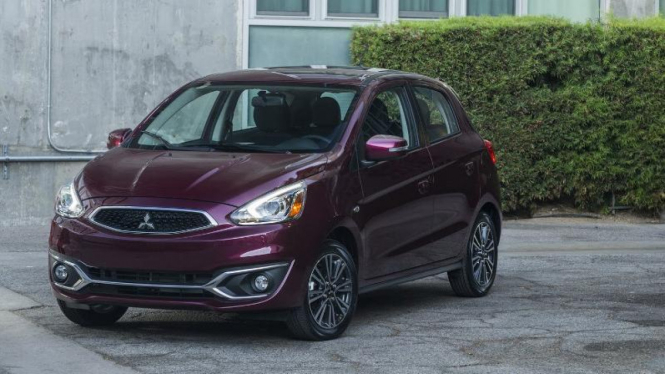 Mitsubishi Mirage terbaru.