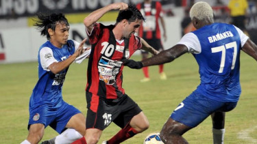 Robertino Pugliara saat membela Persipura Jayapura.