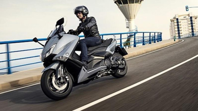Skuter Yamaha TMAX.