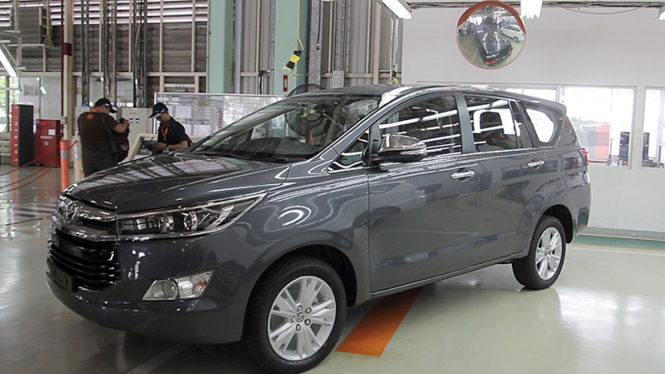 Toyota kijang dari generasi ke generasi