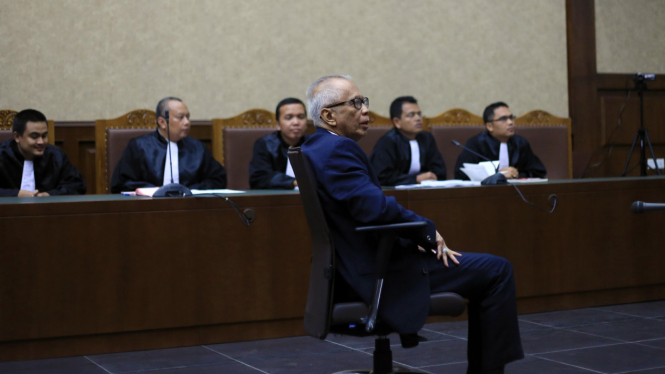 Sidang Pledoi OC Kaligis