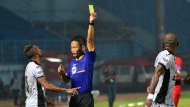 Kiprah wasit dalam kancah sepakbola nasional