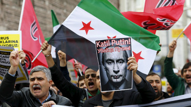 aksi protes anti rusia di turki