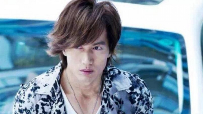 Jerry Yan 