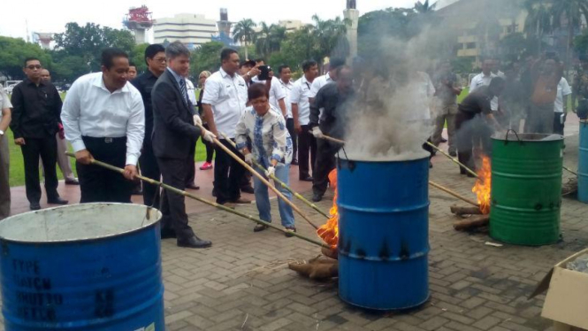 Barang bukti bagian tubuh hewan langka yang disita Mabes Polri