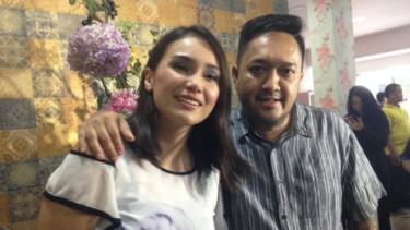 Feby Febiola dan Franky Sihombing 