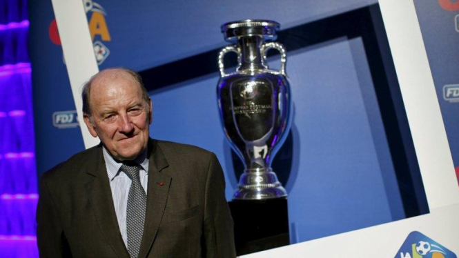 Trofi Piala Eropa dan presiden Euro 2016, Jacques Lambert