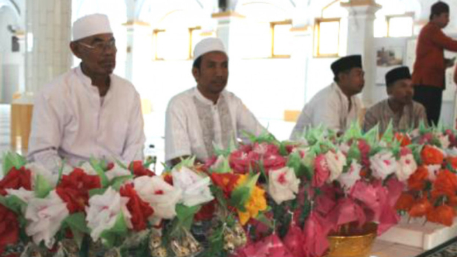 Acara Maulid Nabi di Bali