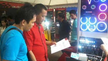 Pameran produk Autovision.