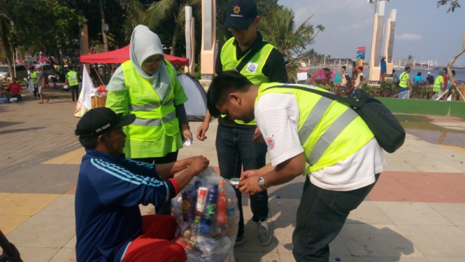 Pantai Ancol Lagoon