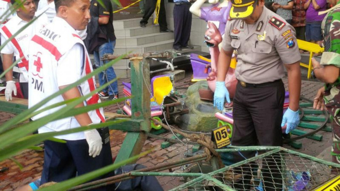 Kecelakaan kerja di Mal Mitra 1 di Jalan H Agus Salim Kota Malang.