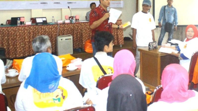 Literasi keuangan Bank Danamon