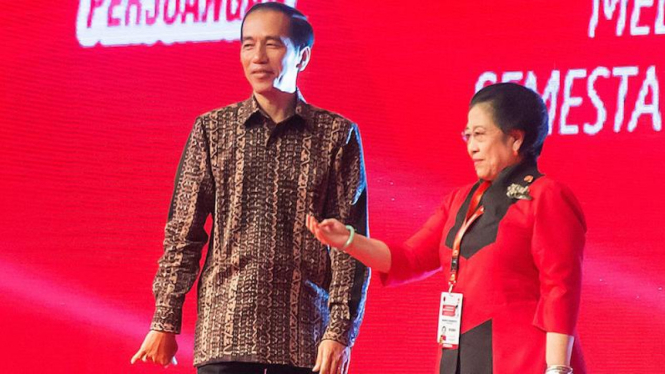 Presiden Joko Widodo dan Megawati Soekarnoputri di Rakernas PDIP