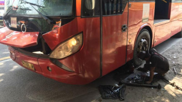 Ilustrasi kecelakaan bus TransJakarta