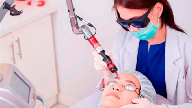 Perawatan laser.
