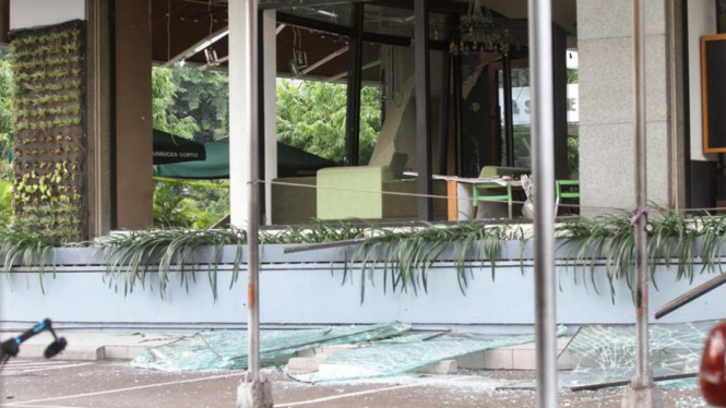 Kondisi Starbucks usai ledakan bom