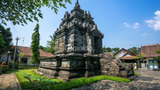 Candi Pawon, Kisah dari Balik Lubang Angin