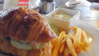 Icip-icip Makanan di Coffee Box Medan