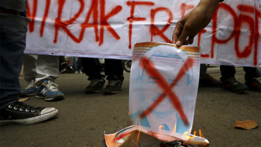Tolak perpanjangan kontrak freeport