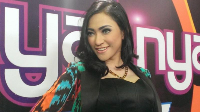 Amel Alvi
