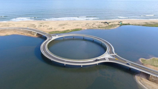 Jembatan Laguna Garzon, Uruguay