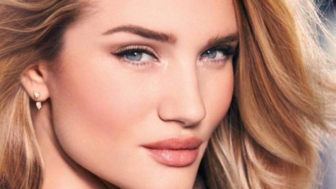 Rosie Huntington-Whitely