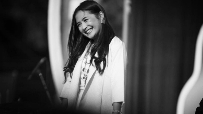 Prilly Latuconsina