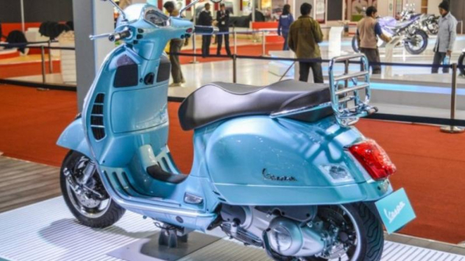 Vespa GTS 300 ABS.