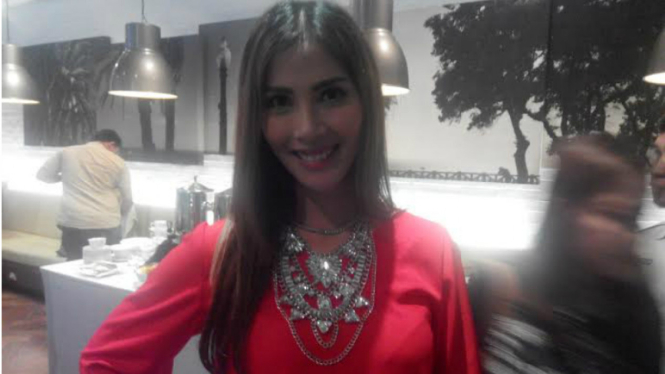 Nadia Mulya