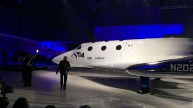 Pengumumkan pesawat Virgin Galactic baru, Unity