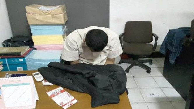Agil