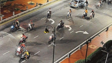 Balapan liar di Malaysia.
