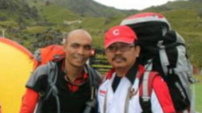 Sabar Gorky dan rekan.