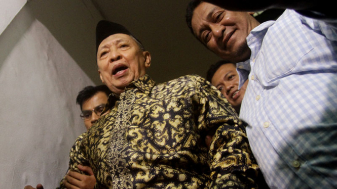 Hamzah Haz saat masih sehat.