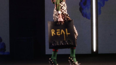 Koleksi tas Gucci di Milan Fashion Week