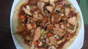 Salah satu pizza dengan cita rasa Asia