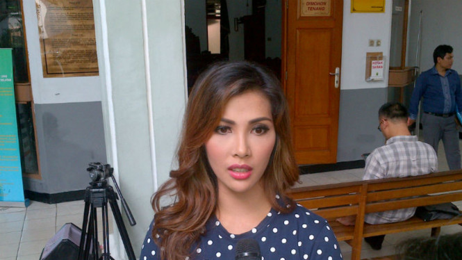 Nadia Mulya hadiri sidang praperadilan kasus Century