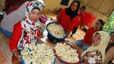 Kelompok usaha bersama ibu-ibu rumah tangga