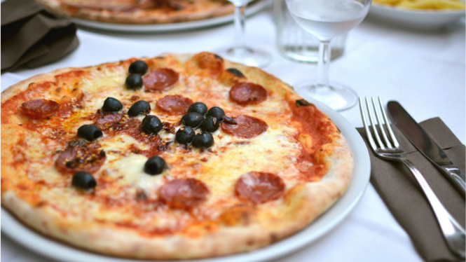 Ilustrasi pizza.