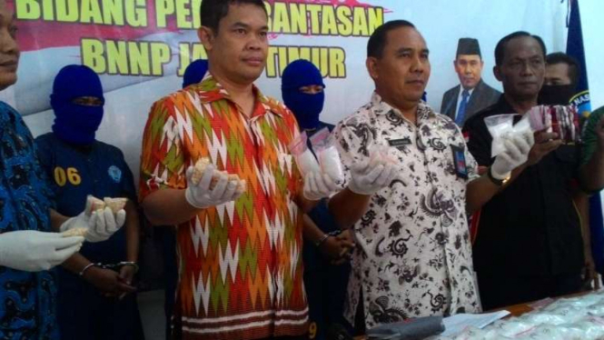 Contoh temuan barang narkotika oleh BNN Provinsi Jawa Timur, Jumat (11/3/2016)