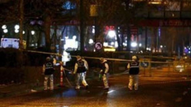 Polisi Turki saat berjaga-jaga.