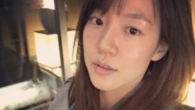 Im Soo Jung tampil dengan wajah tanpa make-up