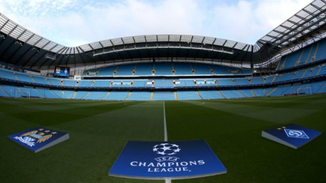 Persiapan laga Liga Champions di Etihad Stadium