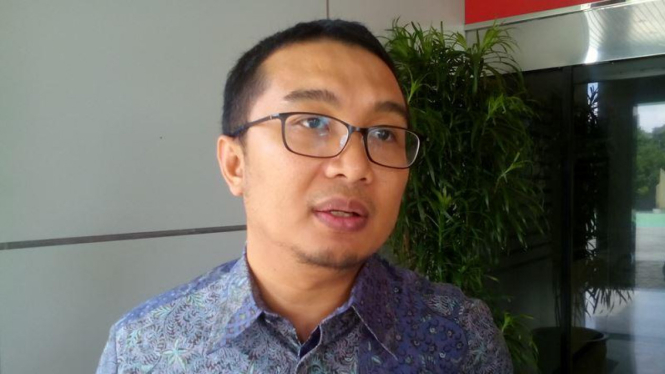  Ketua IMI, Sadikin Aksa.