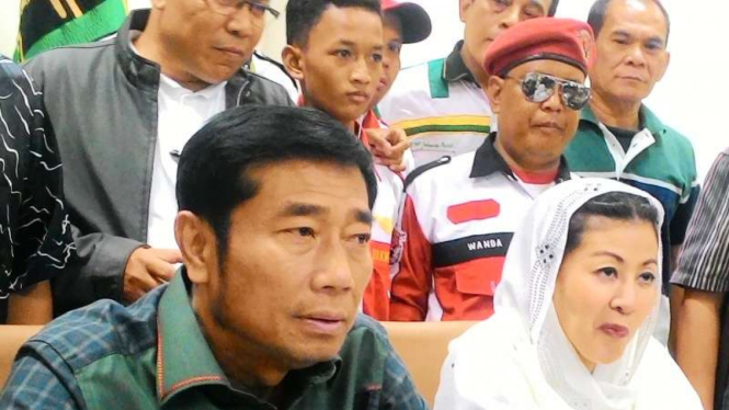 Haji Lulung dan Hasnaeni Moein