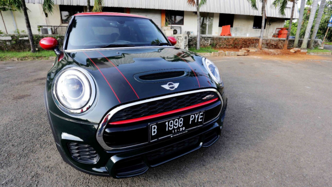 Mobil Mini Cooper